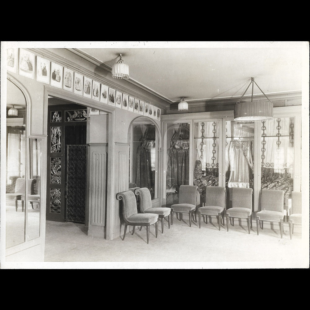 Thérèse Bonney - Salon de Jeanne Lanvin (1926)