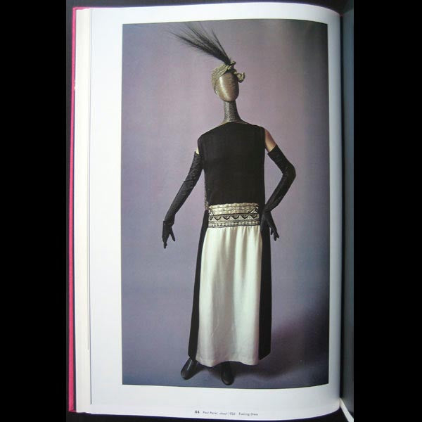 Inventive clothes, édition japonaise (1975), exemplaire de Sir Roy Strong
