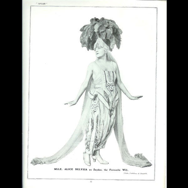 The Play Pictorial (octobre 1919), Afgar, costumes de Paul Poiret