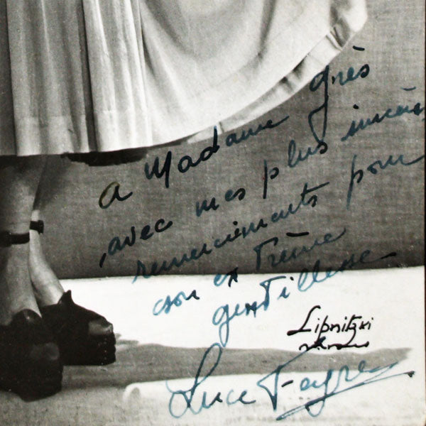 Portrait de Luce Feyrer en Grès avec envoi à Madame Grès, circa 1945