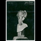 Pierre Imans - Photographie d'un buste de femme, rue Crussol à Paris (circa 1920s)