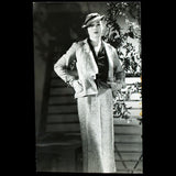 Tailleur de Lucien Lelong, photographie d'époque de Harry Meerson (circa 1935)