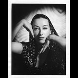 Portrait de la mannequin Carole Jacquet, photographie d'Athol Shmith (1946)