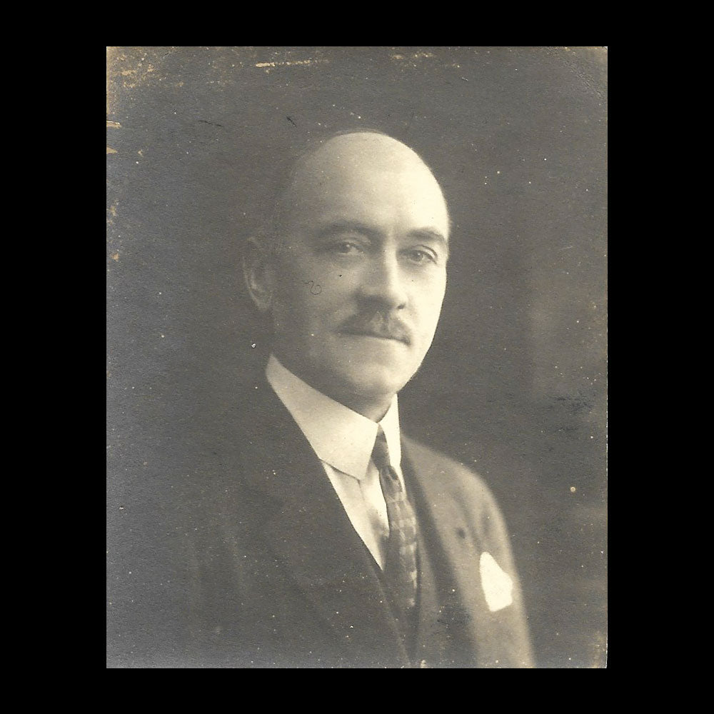 Barclay - Portrait du tailleur Barclay (circa 1925)