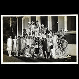 Ensemble de 4 cartes postales photographiques des vacances du personnel de Chanel à Mimizan (circa 1930)