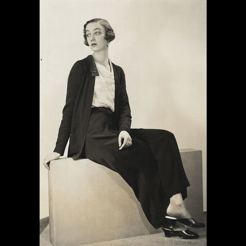Chantal - Modèles portés par la Comtesse Liza Grabbe, Réunion de 5 photographies d'époque de Luigi Diaz (circa 1930)