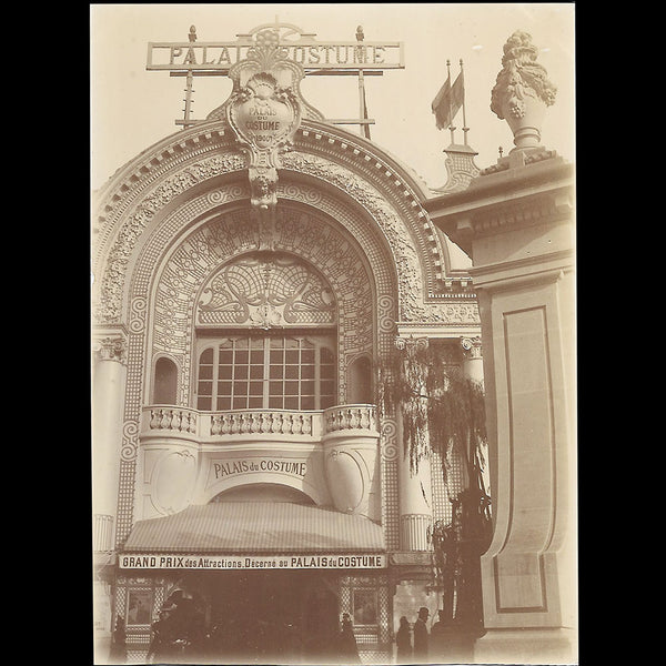 Exposition Universelle de Paris - Le Palais du Costume (1900)