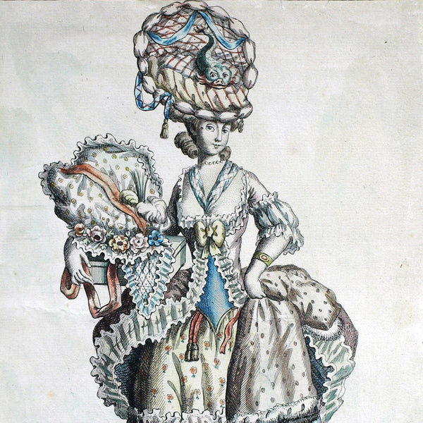Mondhare - Collection de la Parure des Dames - - La Marchande de Mode en Robe à la Polonnoise avec la Coëffure Au Berceau Dauphin (circa 1782)