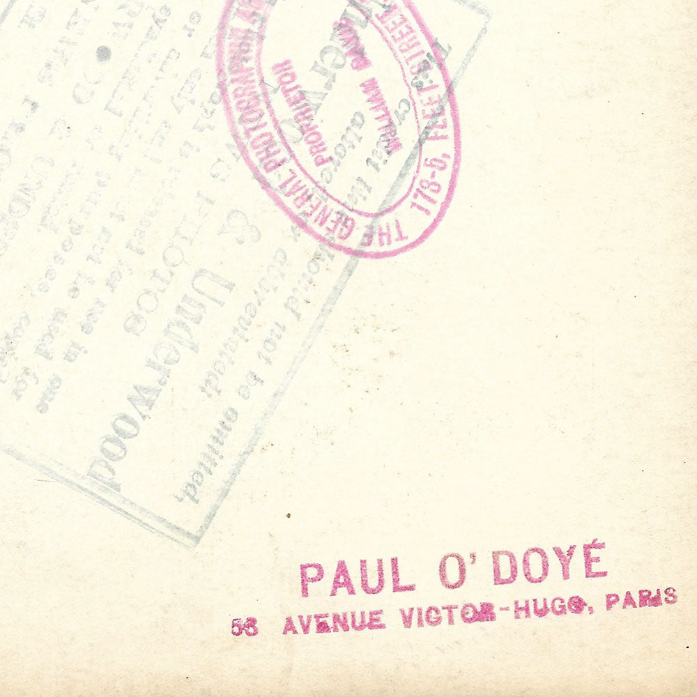 Eventail de Faucon, photographie d'époque de Paul O'Doyé (circa 1920s)