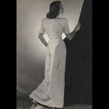 Jean Patou - robe du soir brodée de paillettes portée par la mannequin Maggy Sarragne (circa 1946)