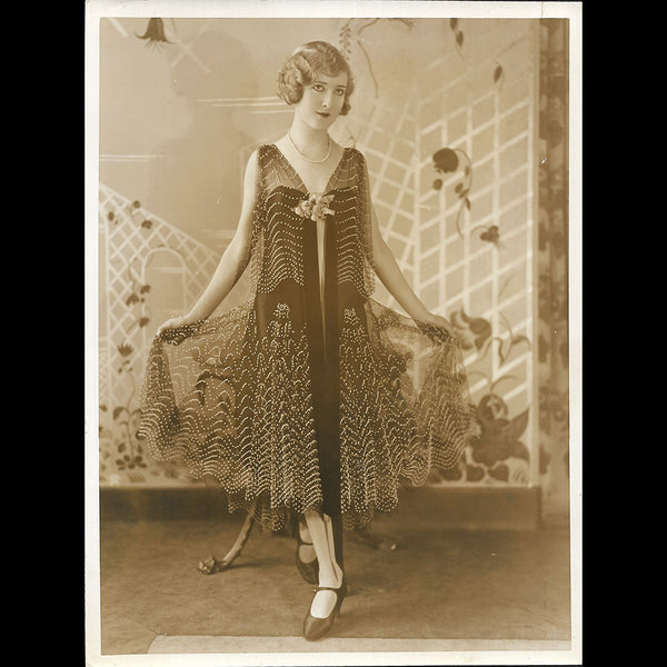 Poiret - Robe du soir brodée en tulle noir (circa 1925)