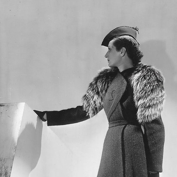 Robert Piguet - Manteau en lainage bordé de fourrure (1937)