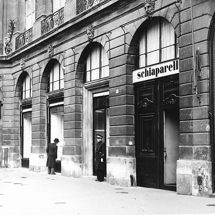 Schiaparelli - Photographie de la boutique Place Vendôme à Paris (circa 1939-1945)