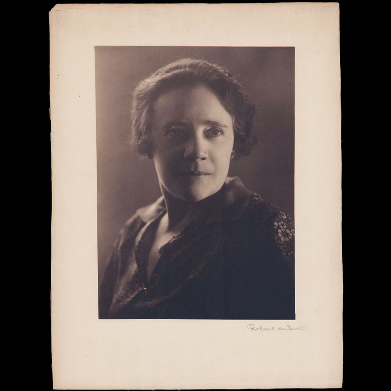Portrait de femme par Robert de Smet (circa 1925-1930)